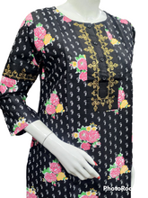Load image into Gallery viewer, Printed Flower Stitched Kurti
